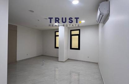 Apartment - 3 - 3 for rent in Fereej Kulaib - Doha