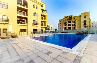 Apartment - 1 Bedroom - 2 Bathrooms for sale in Catania - La Piazza - Fox Hills - Lusail