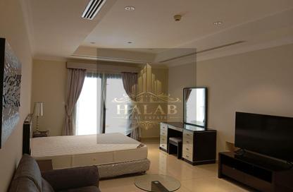 Apartment - Studio - 1 for rent in East Porto Drive - Porto Arabia - The Pearl Island - Doha