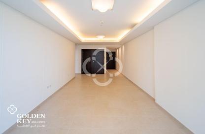 Apartment - 1 - 2 for rent in Viva West - Viva Bahriyah - The Pearl Island - Doha Apartment - 1 - 2 for rent in Viva West - Viva Bahriyah - The Pearl Island - Doha