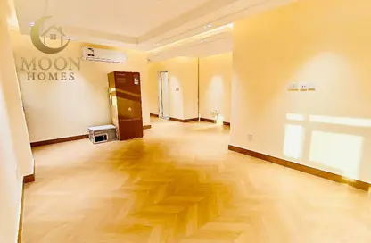 Apartment - 2 Bedrooms - 2 Bathrooms for rent in Al Nasr Street - Al Nasr - Doha