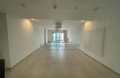 Apartment - 2 Bedrooms - 4 Bathrooms for sale in Al Mutahidah Tower - Viva Bahriyah - The Pearl Island - Doha