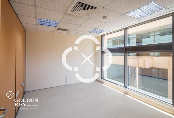 61170275 - Property Main Image