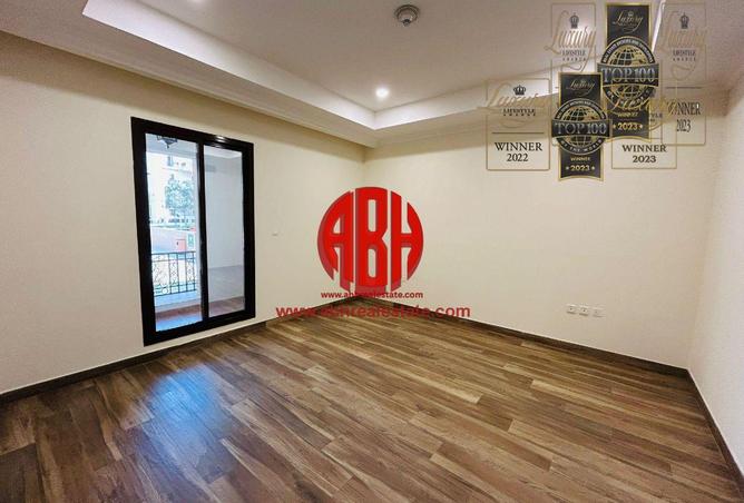 1021513 - Property Image 3