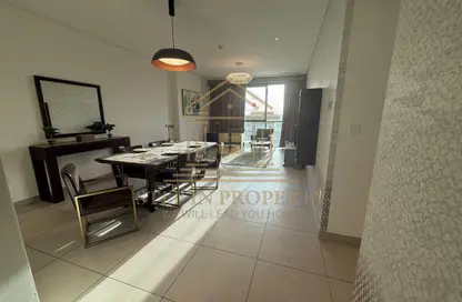 شقة - 2 غرف نوم - 3 حمامات للايجار في مبنى رمادا التجاري - شارع الروابي - المنتزه - الدوحة