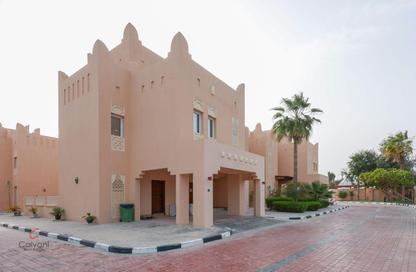 Villa - 4 Bedrooms - 4 Bathrooms for rent in East Gate - West Bay Lagoon - Doha