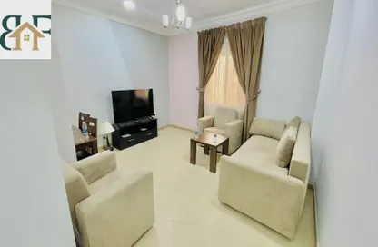Apartment - 2 Bedrooms - 2 Bathrooms for rent in Al Mansoura - Al Mansoura - Doha