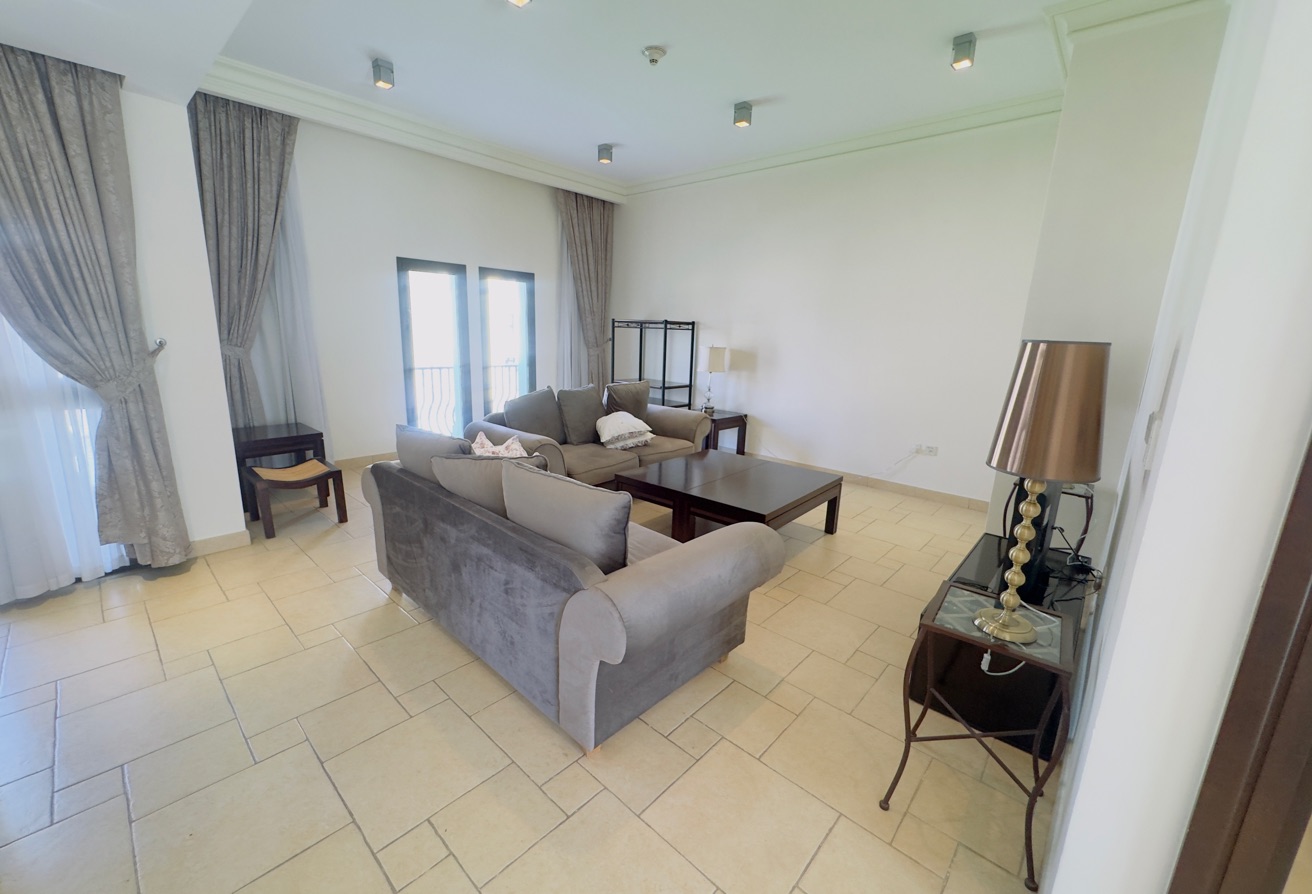 Premium 3 BHK Waterfront Villa | The Pearl Qatar thumbnail 23