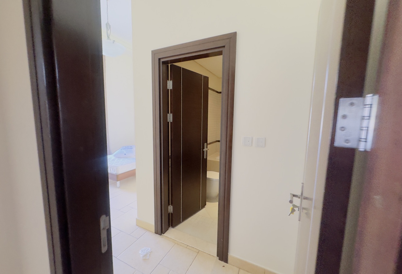 Premium 3 BHK Waterfront Villa | The Pearl Qatar thumbnail 6