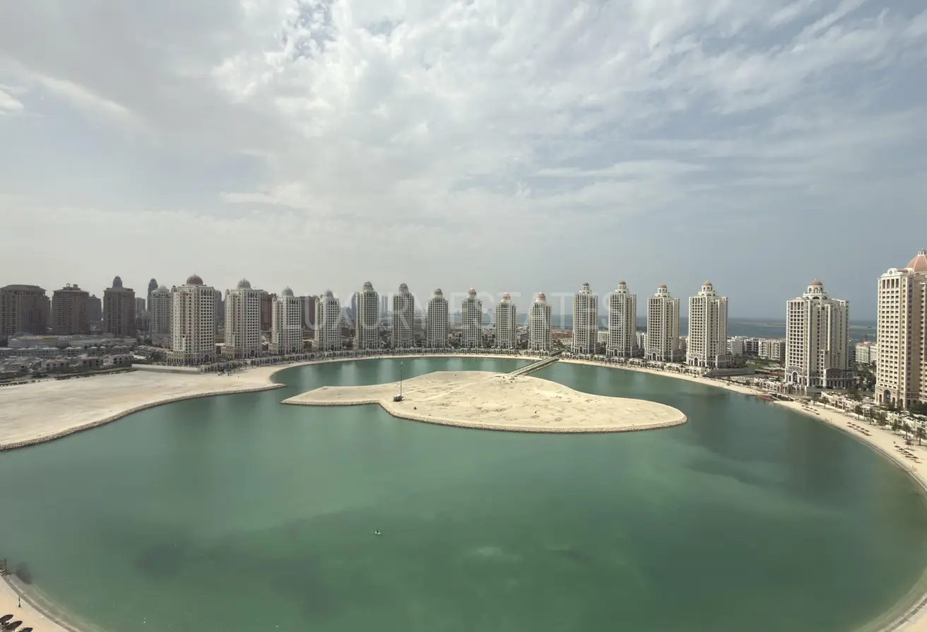 54978412 - Property Main Image