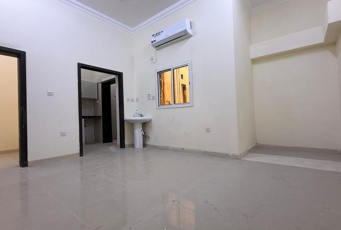 52134059 - Property Main Image