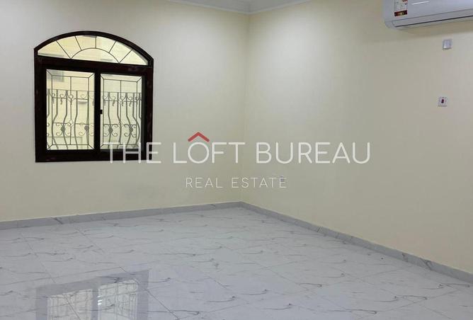 61560561 - Property Image 2