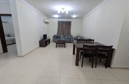 Apartment - 2 Bedrooms - 2 Bathrooms for rent in Al Mansoura - Al Mansoura - Doha