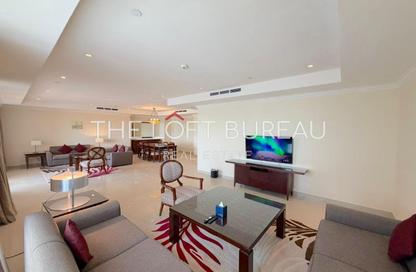 Apartment - 3 Bedrooms - 4 Bathrooms for rent in West Porto Drive - Porto Arabia - The Pearl Island - Doha