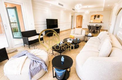 Apartment - 1 Bedroom - 2 Bathrooms for sale in East Porto Drive - Porto Arabia - The Pearl Island - Doha Apartment - 1 Bedroom - 2 Bathrooms for sale in East Porto Drive - Porto Arabia - The Pearl Island - Doha