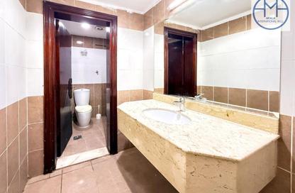 Bulk Rent Units - Studio - 5 Bathrooms for rent in Old Airport Road - Old Airport Road - Doha