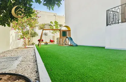 شقة - 2 غرف نوم - 2 حمامات للايجار في شارع السد - السد - الدوحة