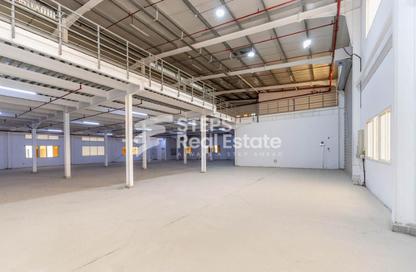 Labor Camp - Studio - 1 for rent in Industrial Area 5 - Industrial Area - Industrial Area - Doha