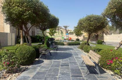 Villa - 4 - 5 for rent in Mamoura 18 - Al Maamoura - Doha