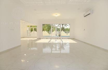 Villa - 6 Bedrooms - 7 Bathrooms for rent in West Bay Lagoon Villas - West Bay Lagoon - West Bay Lagoon - Doha