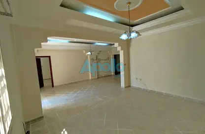 Villa - 3 Bedrooms - 5 Bathrooms for rent in New Salata - Salata - Doha