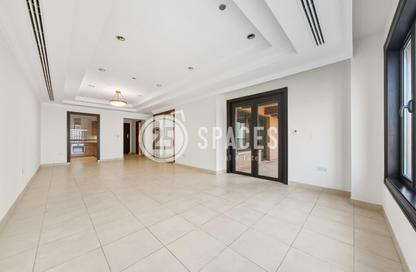 Apartment - 2 Bedrooms - 3 Bathrooms for sale in West Porto Drive - Porto Arabia - The Pearl Island - Doha