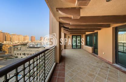 Apartment - 2 Bedrooms - 3 Bathrooms for sale in West Porto Drive - Porto Arabia - The Pearl Island - Doha Apartment - 2 Bedrooms - 3 Bathrooms for sale in West Porto Drive - Porto Arabia - The Pearl Island - Doha