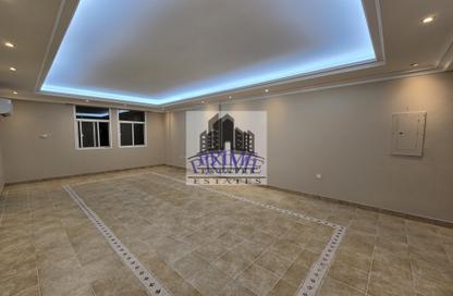 Apartment - 3 Bedrooms - 3 Bathrooms for rent in Al Sadd Road - Al Sadd - Doha