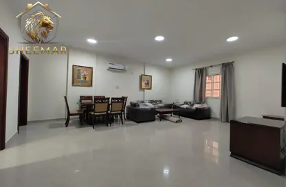 شقة - 2 غرف نوم - 2 حمامات للايجار في فريج بن محمود الشمالي - فريج بن محمود - الدوحة