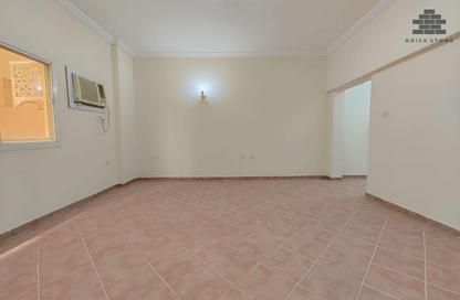 Apartment - 3 Bedrooms - 3 Bathrooms for rent in Anas Street - Fereej Bin Mahmoud North - Fereej Bin Mahmoud - Doha