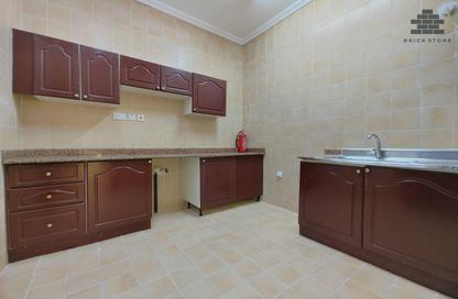 Apartment - 3 Bedrooms - 3 Bathrooms for rent in Anas Street - Fereej Bin Mahmoud North - Fereej Bin Mahmoud - Doha