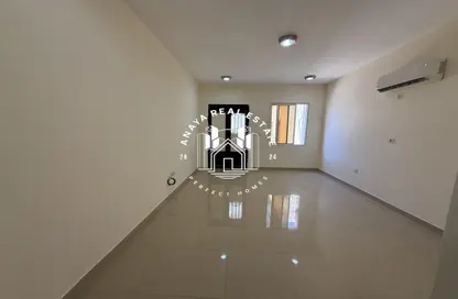 فيلا - غرفة نوم - 1 حمام للايجار في منطقة مويثر - الريان - الدوحة