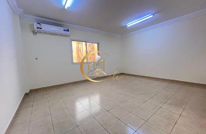 Apartment - 2 Bedrooms - 2 Bathrooms for rent in Global Business Centre - C-Ring - Doha