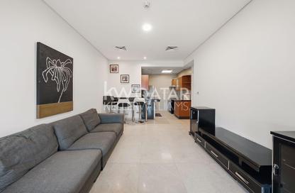 Apartment - 2 Bedrooms - 3 Bathrooms for rent in West Bay Tower - West Bay - West Bay - Doha Apartment - 2 Bedrooms - 3 Bathrooms for rent in West Bay Tower - West Bay - West Bay - Doha