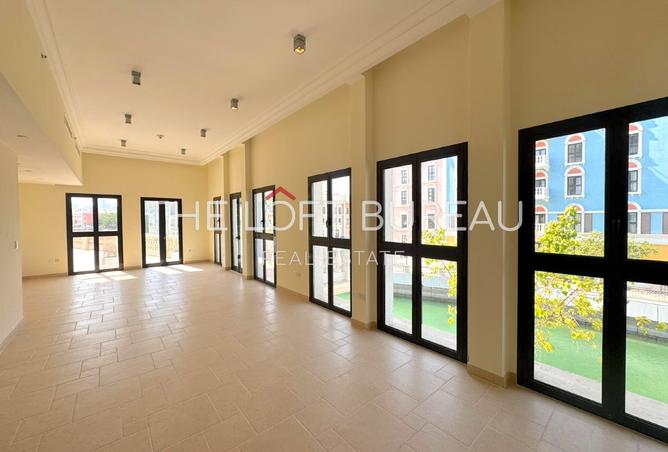 52961523 - Property Image 3