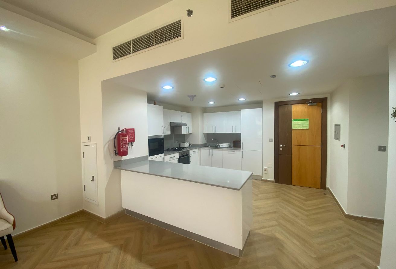 1 BHK Furnished Apartment | Sea View & Balcony thumbnail 9