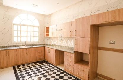 Apartment - 5 Bedrooms - 7 Bathrooms for rent in West Bay Lagoon Villas - West Bay Lagoon - West Bay Lagoon - Doha
