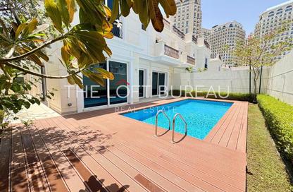 Villa - 6 Bedrooms - 7+ Bathrooms for rent in The Garden - Floresta Gardens - The Pearl Island - Doha