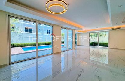 Villa - 6 Bedrooms - 7+ Bathrooms for rent in The Garden - Floresta Gardens - The Pearl Island - Doha