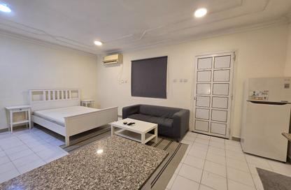 Apartment - Studio - 1 Bathroom for rent in Legtaifiya Lagoon - West Bay - Doha