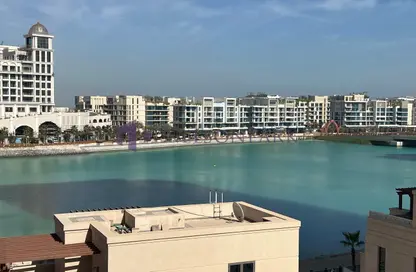 Apartment - 2 Bedrooms - 3 Bathrooms for rent in Abraj Bay - Abraj Quartiers - The Pearl Island - Doha
