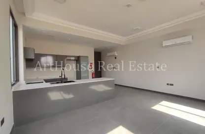 Apartment - 2 Bedrooms - 3 Bathrooms for rent in Bin Omran - Fereej Bin Omran - Doha