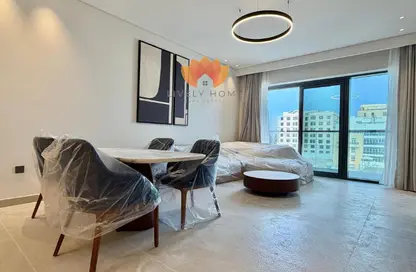 شقة - غرفة نوم - 2 حمامات للايجار في ميراج فيدا - فوكس هيلز - الوسيل