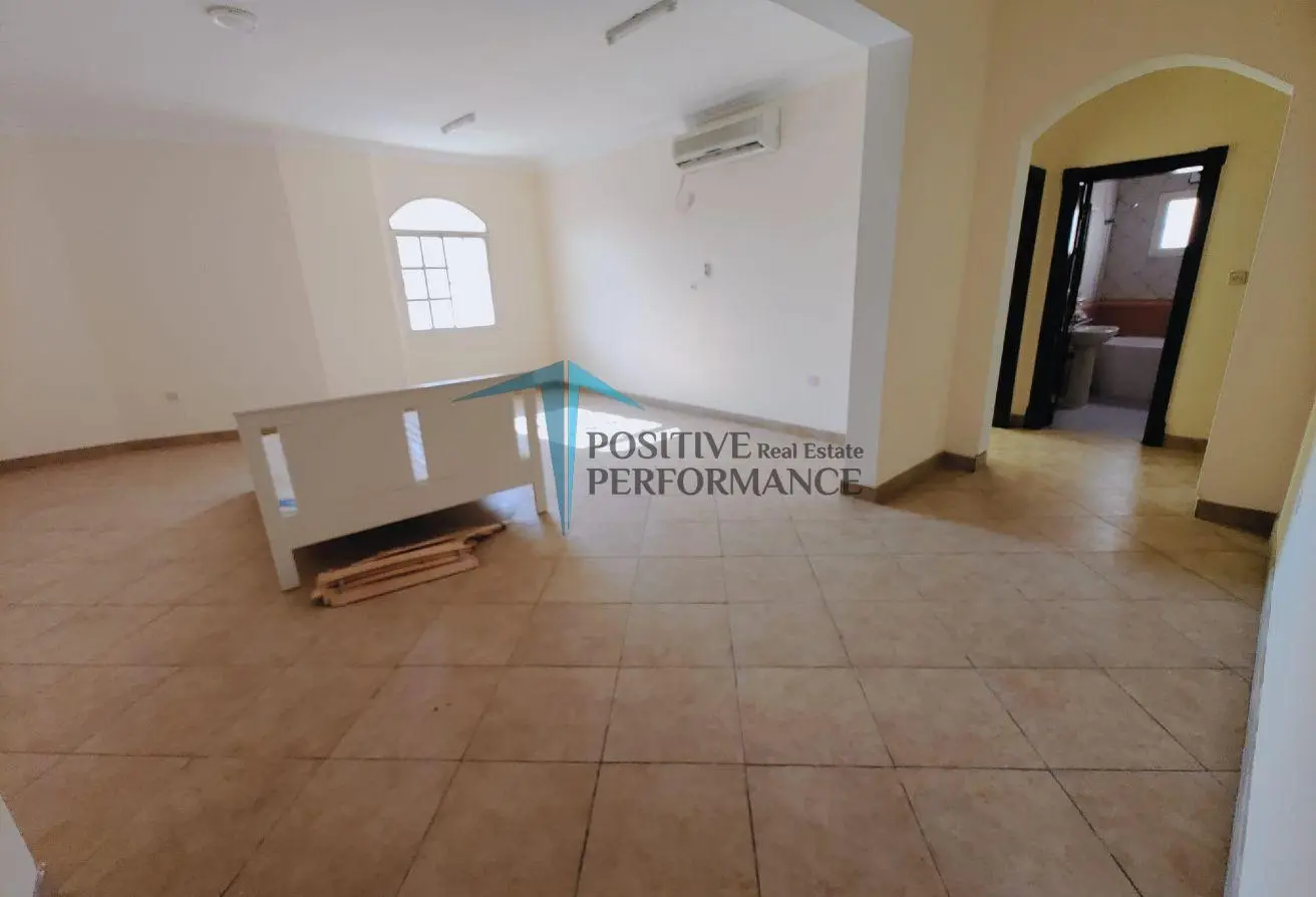 60444386 - Property Main Image