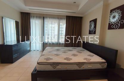 Apartment - 2 Bedrooms - 3 Bathrooms for rent in One Porto Arabia - Porto Arabia - The Pearl Island - Doha