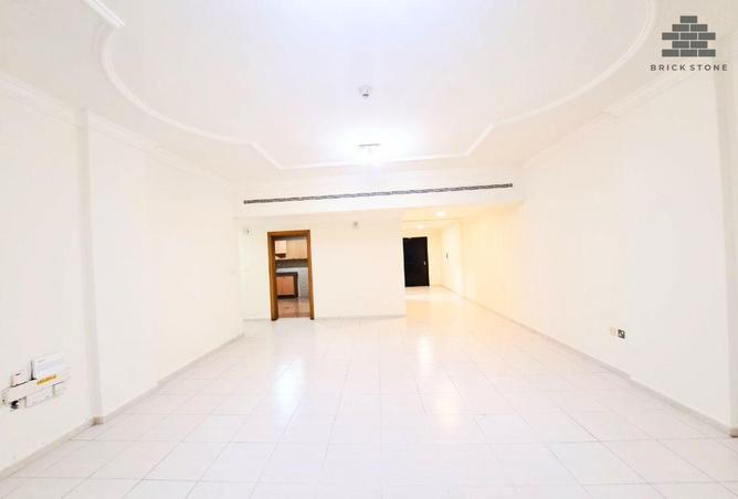 60837956 - Property Image 2