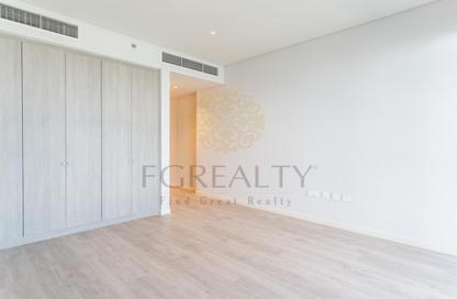 Apartment - 2 Bedrooms - 3 Bathrooms for sale in Seef Lusail Tower 1 - Seef Lusail - Lusail City - Lusail
