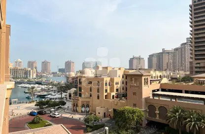 شقة - غرفة نوم - 1 حمام للايجار في طريق بورتو الشرقي - بورتو أرابيا - جزيرة اللؤلؤة - الدوحة