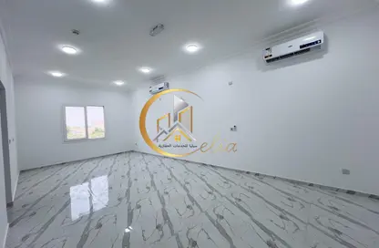 Apartment - 2 Bedrooms - 2 Bathrooms for rent in Madinat Khalifa Building 58 - Madinat Khalifa South - Madinat Khalifa - Doha
