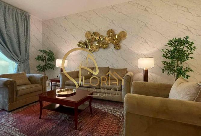 52912168 - Property Image 3